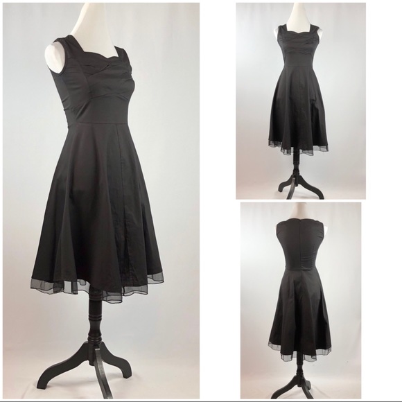 the perfect little black dress